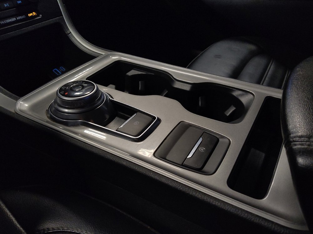 Used 2023 Ford Edge SEL image 26