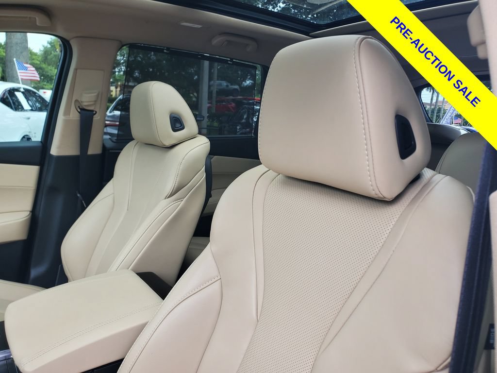 Certified 2024 Acura MDX w/ Technology Package FWD image 18