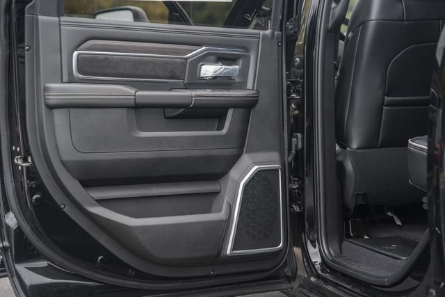 New 2026 RAM 3500 Laramie AWD/4WD image 49