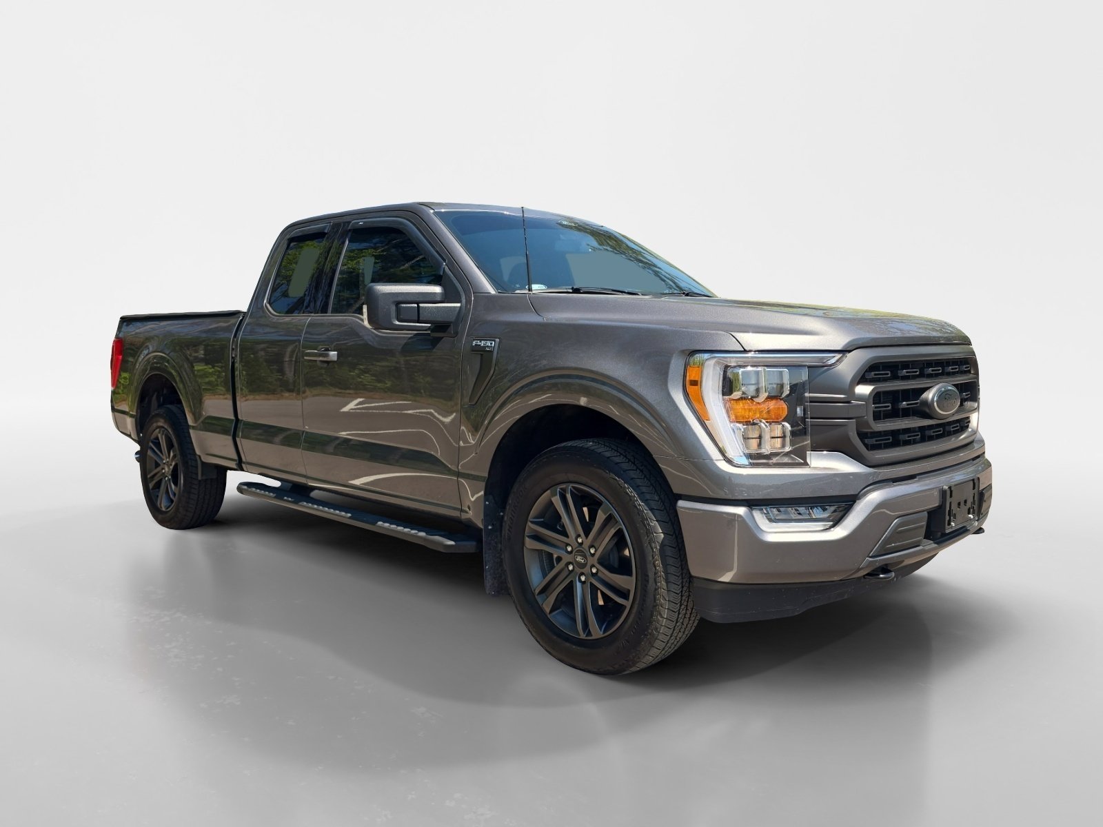 Used 2022 Ford F150 XLT w/ Equipment Group 302A High AWD/4WD image 7