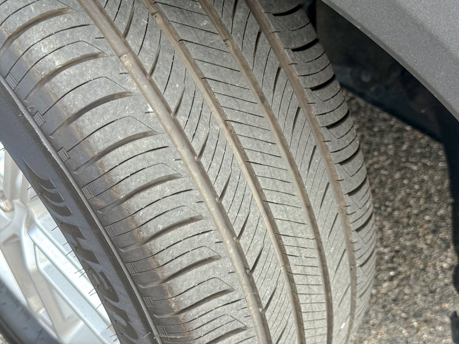 Certified 2025 Ford Explorer Active image 12