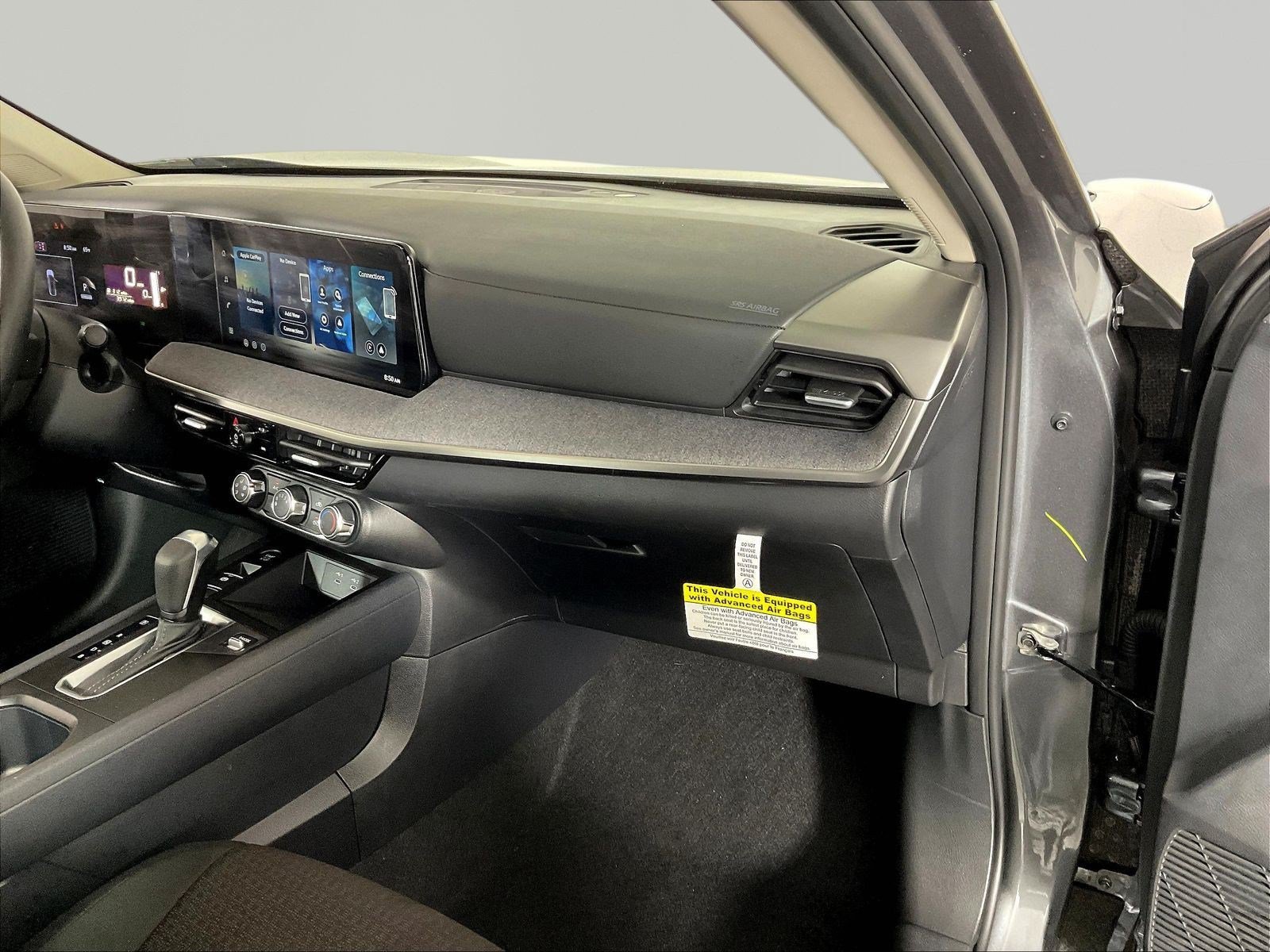Certified 2026 Nissan Kicks S AWD/4WD image 25