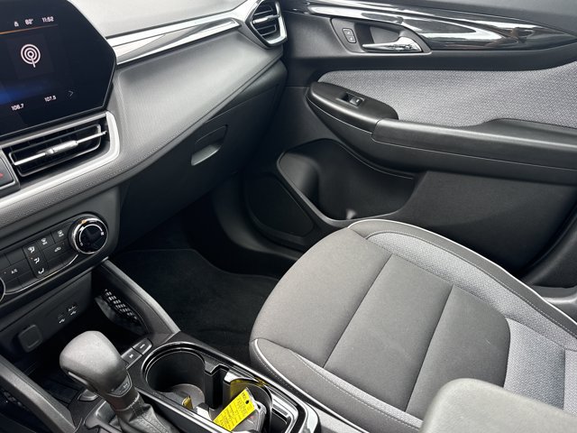 Used 2024 Chevrolet TrailBlazer LS AWD/4WD image 19