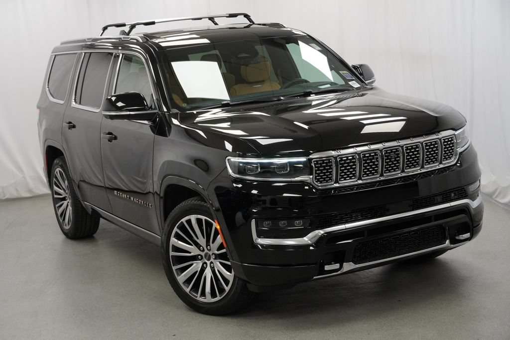 Certified 2024 Jeep Grand Wagoneer Series III w/ Rear Seat Video Group 1 AWD/4WD image 9