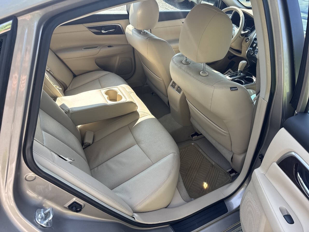 Used 2013 Nissan Altima 2.5 SL FWD image 14