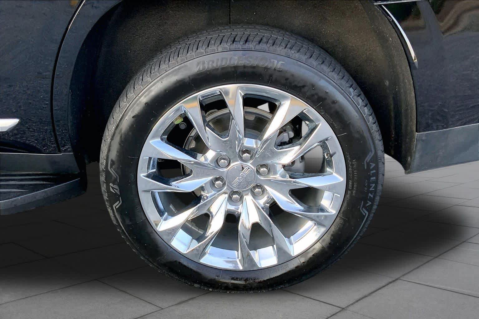 Used 2024 GMC Yukon Denali w/ Max Trailering Package AWD/4WD image 10