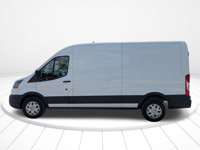 Used 2022 Ford E-Transit Medium Roof RWD image 7