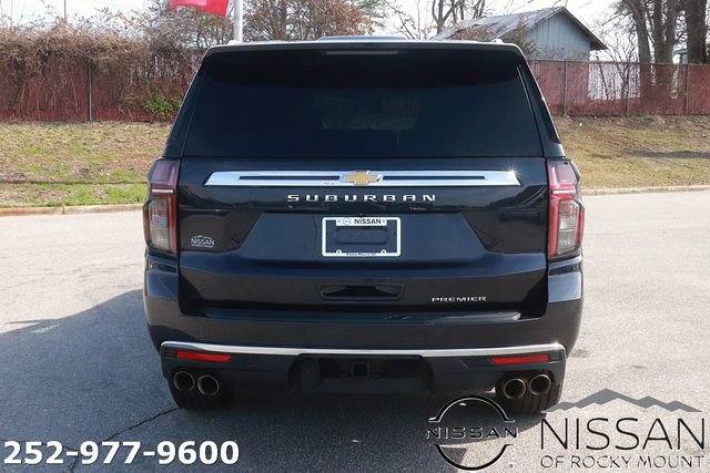 Used 2023 Chevrolet Suburban Premier image 7