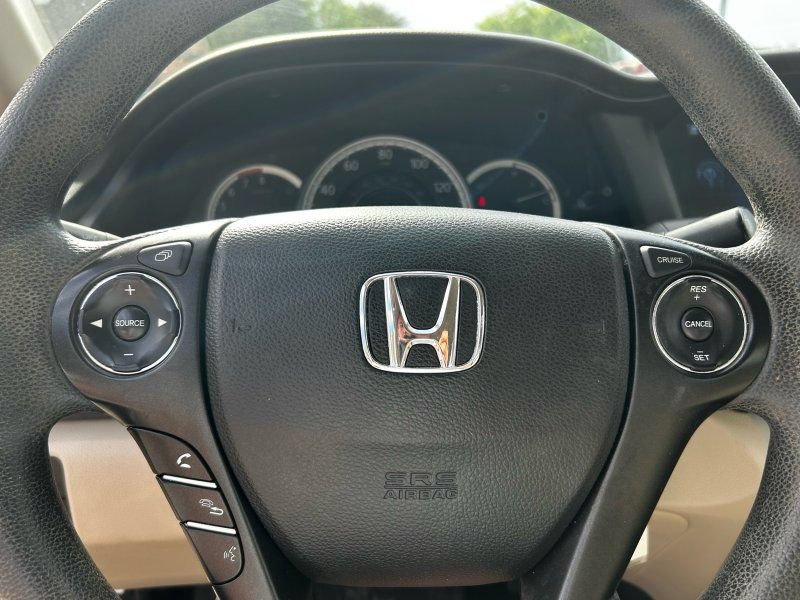 Used 2015 Honda Accord LX image 16