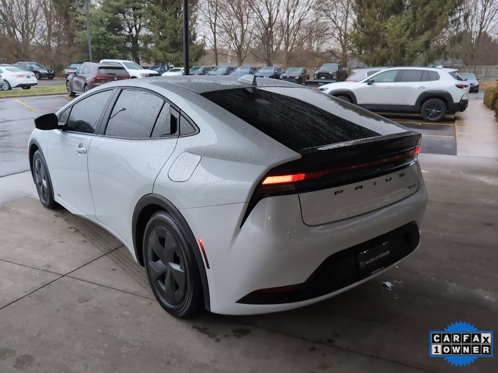 Used 2025 Toyota Prius LE image 11