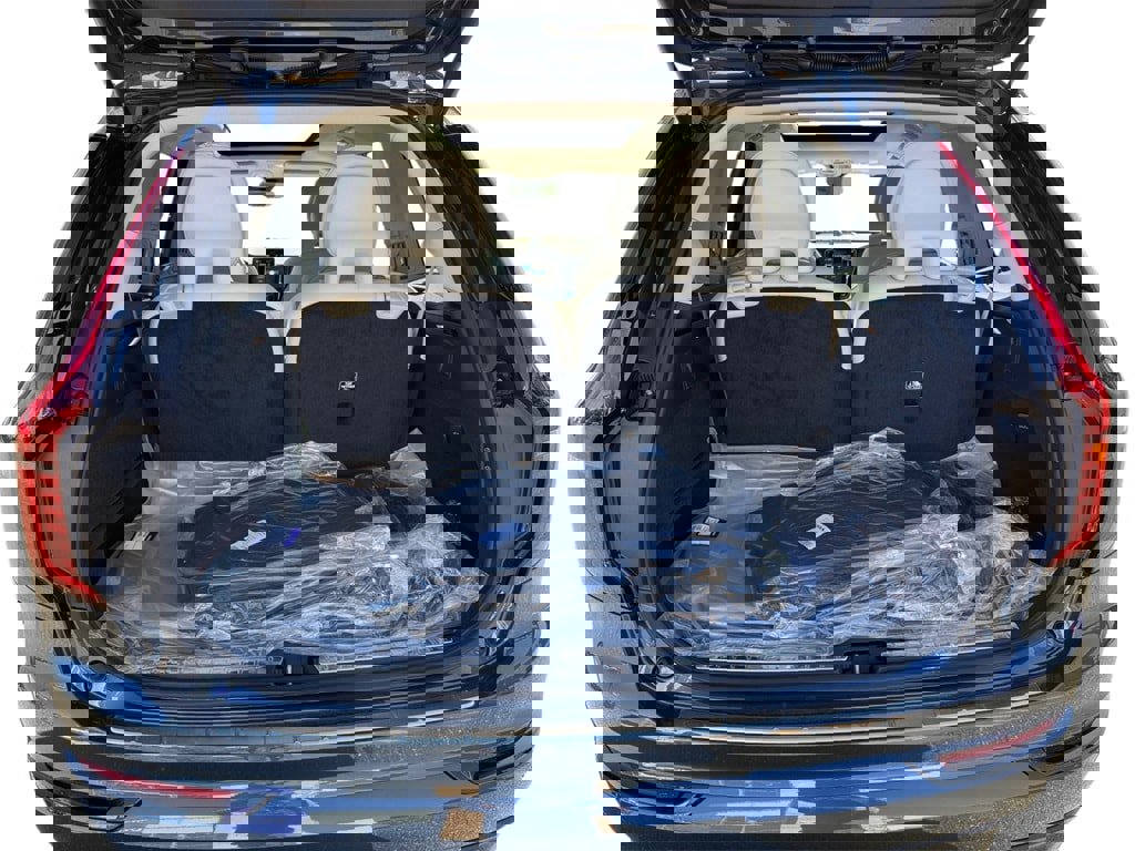 New 2026 Volvo XC90 B6 Ultra image 5