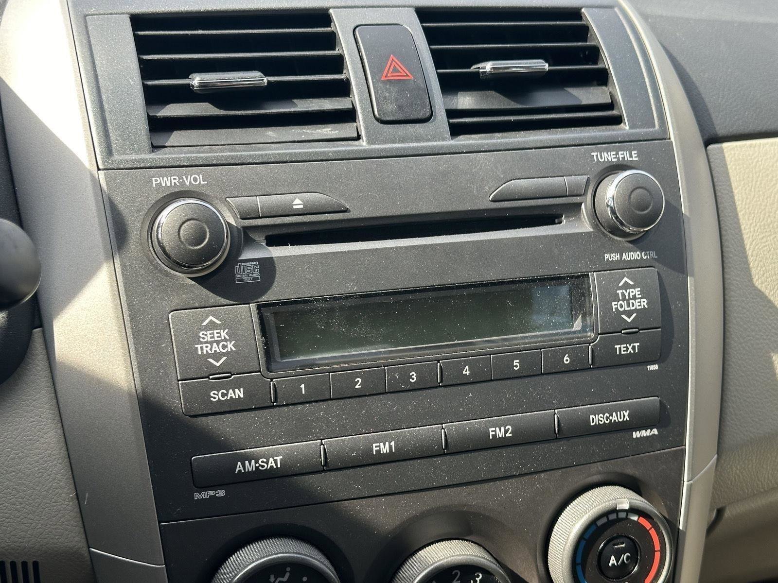 Used 2011 Toyota Corolla LE image 12