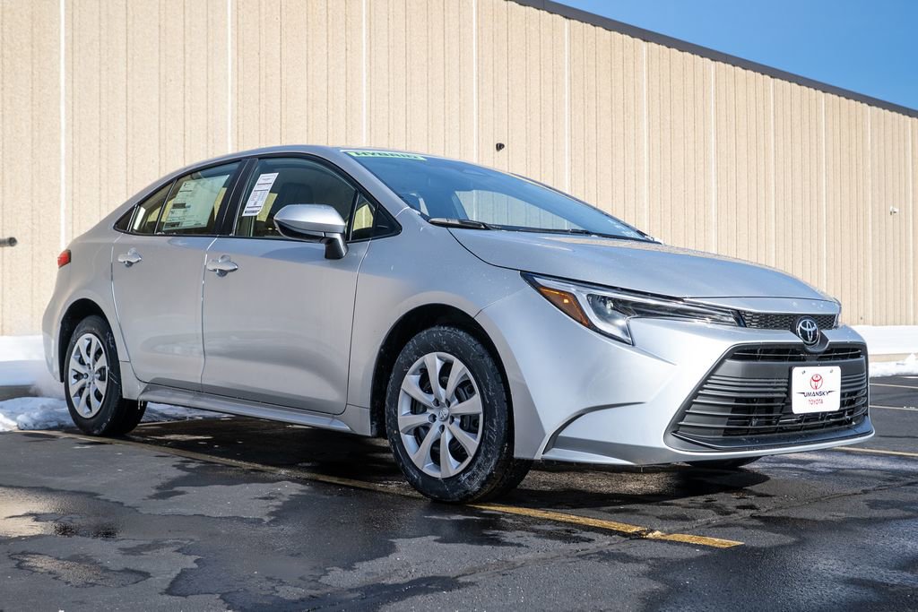 New 2026 Toyota Corolla LE image 2