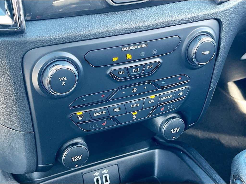 Used 2023 Ford Ranger Lariat w/ FX4 Off-Road Package image 16