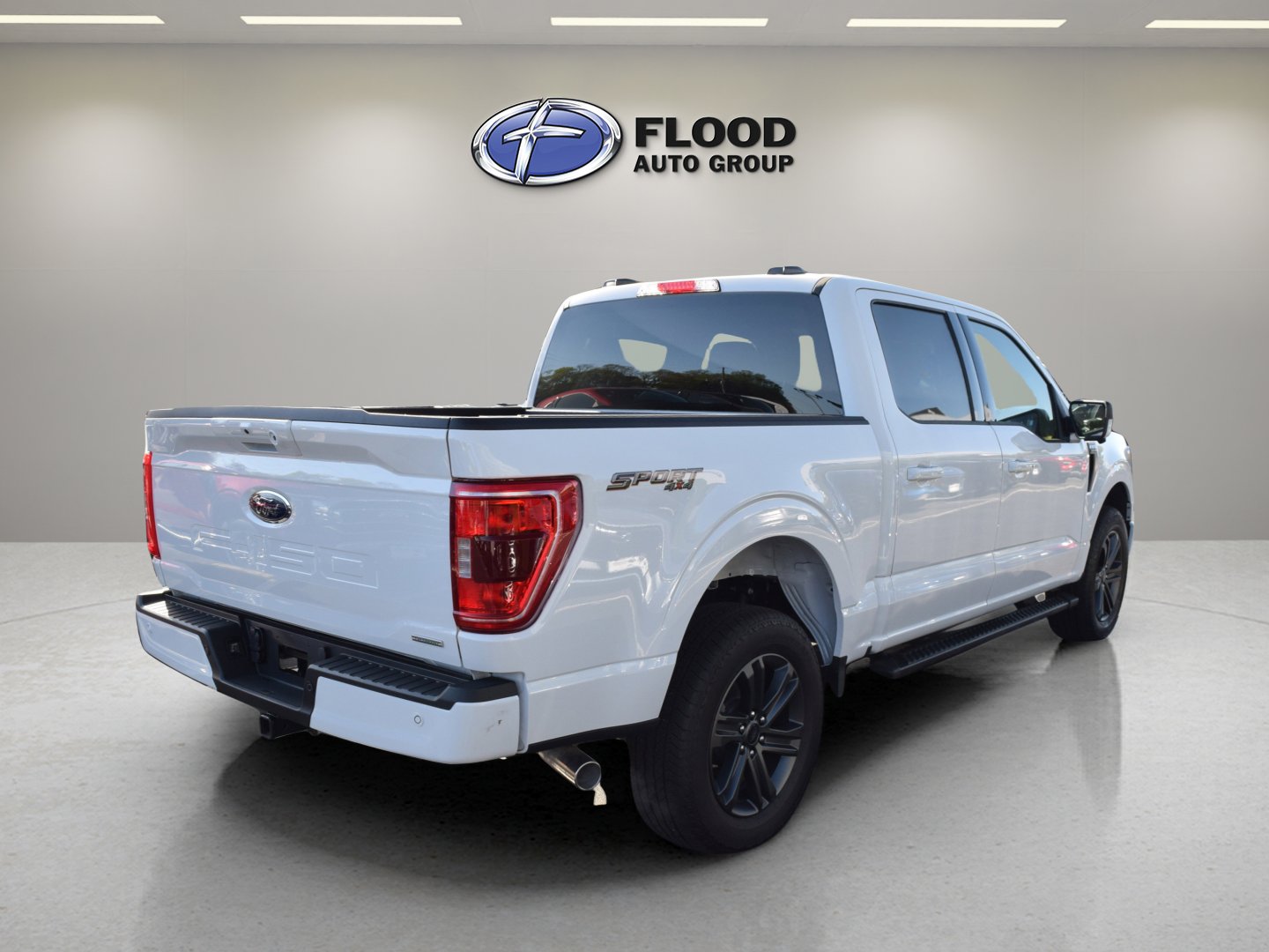 Used 2023 Ford F150 XLT w/ Equipment Group 302A High image 4