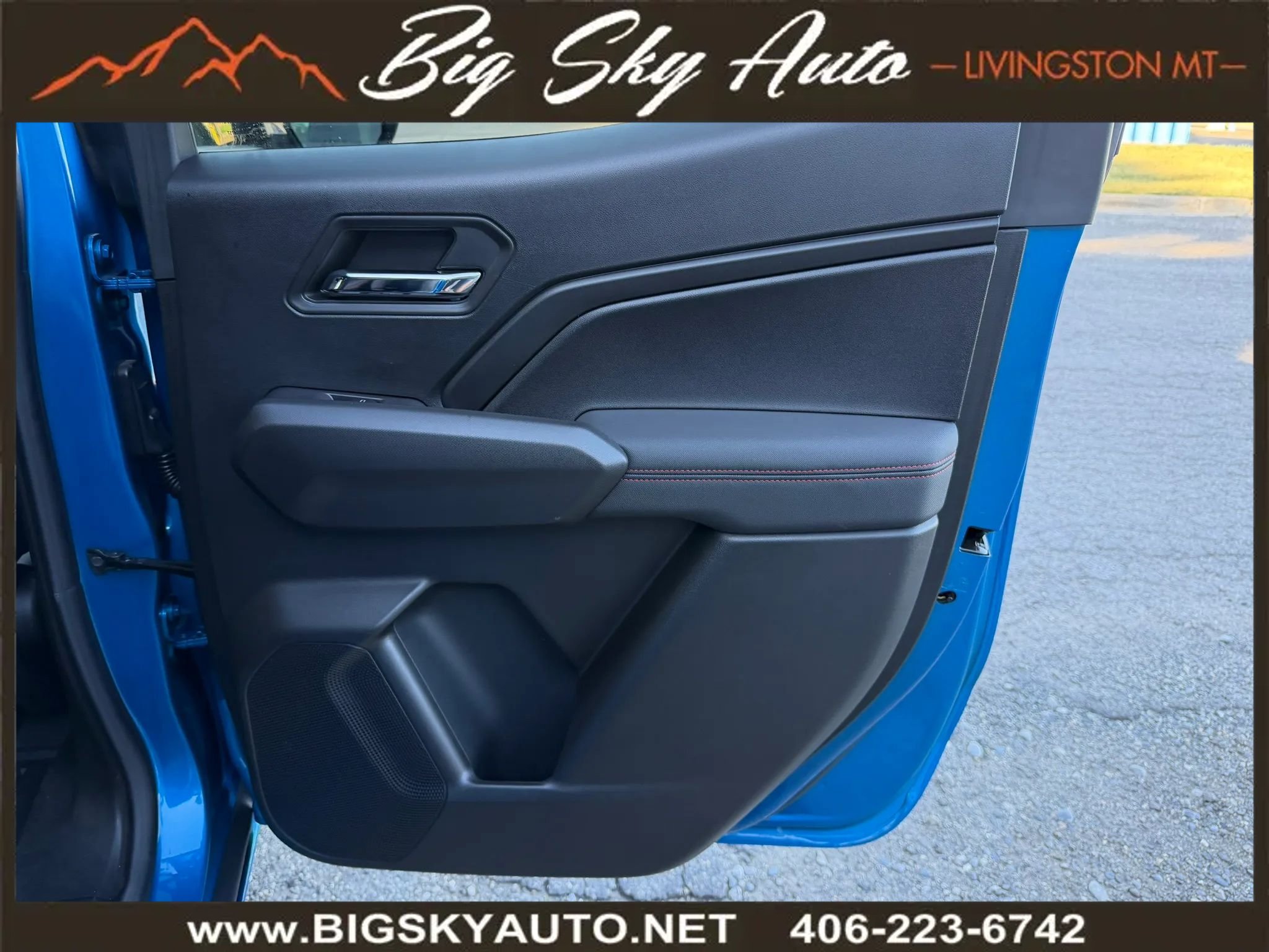 Used 2023 Chevrolet Colorado Z71 w/ Z71 Convenience Package 2 AWD/4WD image 22