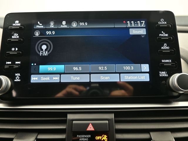 Used 2022 Honda Accord Sport image 6