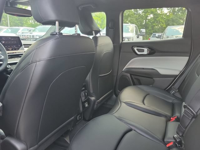 New 2026 Jeep Compass Limited AWD/4WD image 10