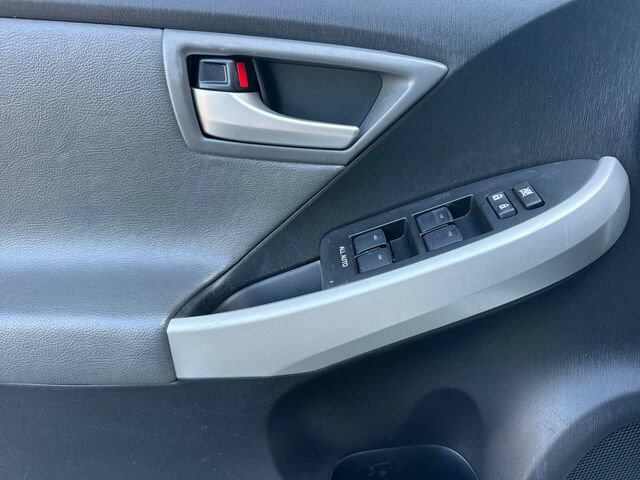 Used 2015 Toyota Prius Prime Plug-In Hybrid FWD image 13