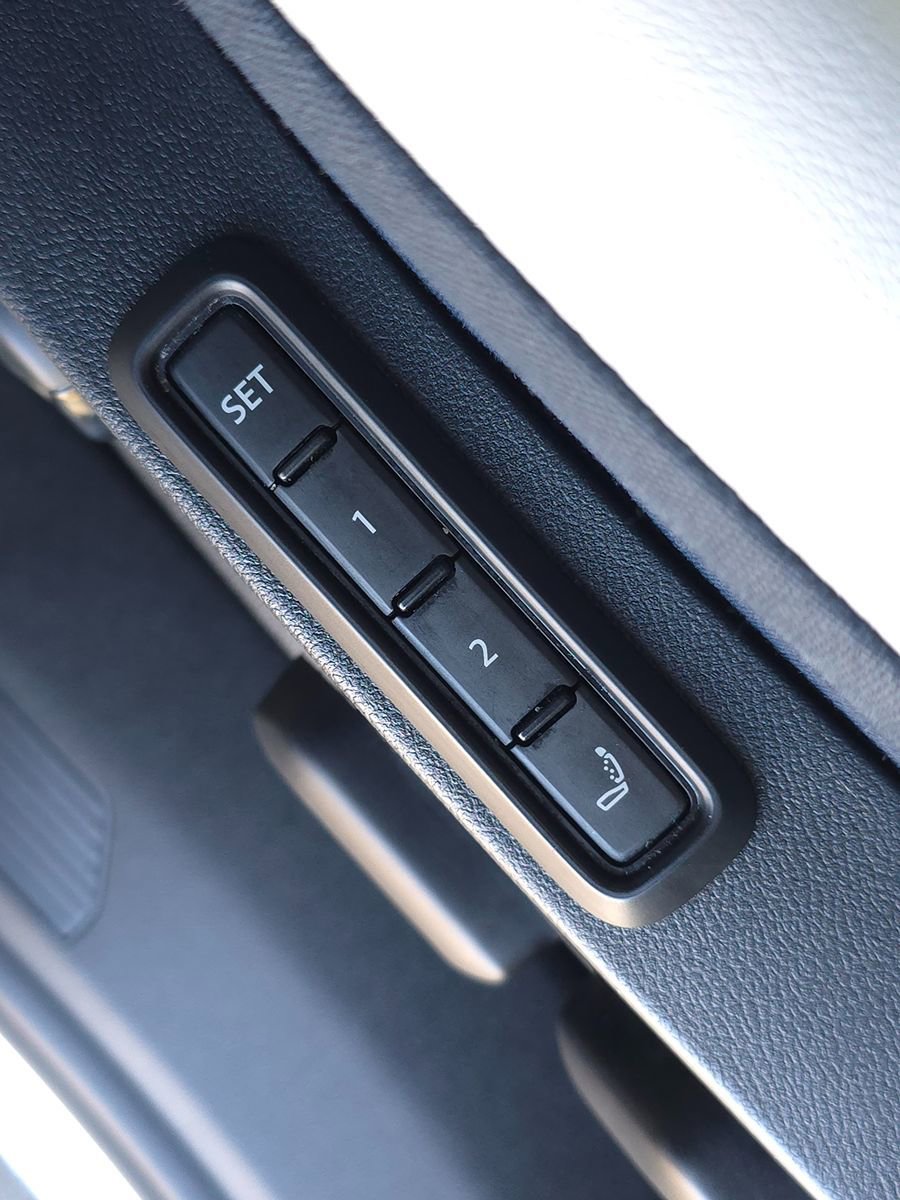 Used 2024 Volkswagen ID.4 S RWD image 45