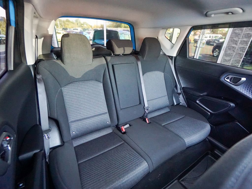 Used 2023 Kia Soul EX image 30