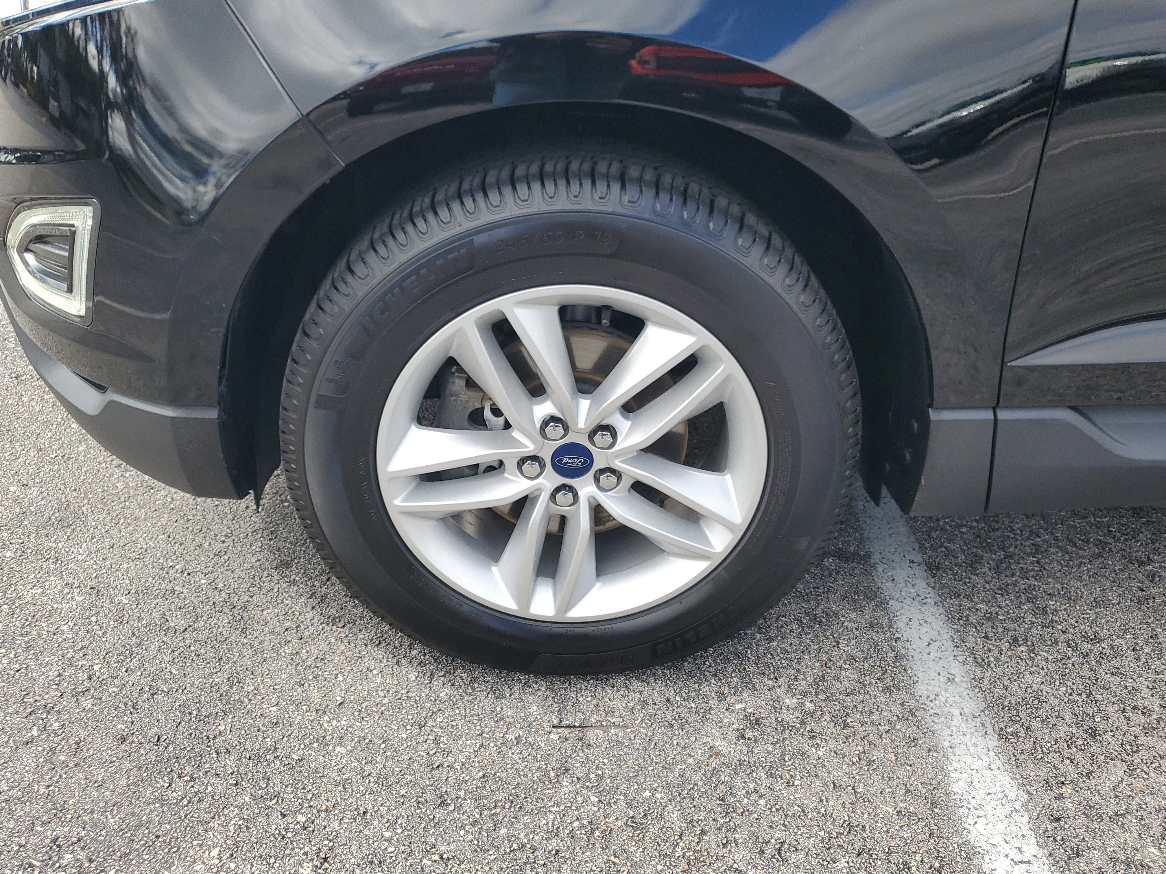 Certified 2017 Ford Edge SEL w/ Equipment Group 201A image 5