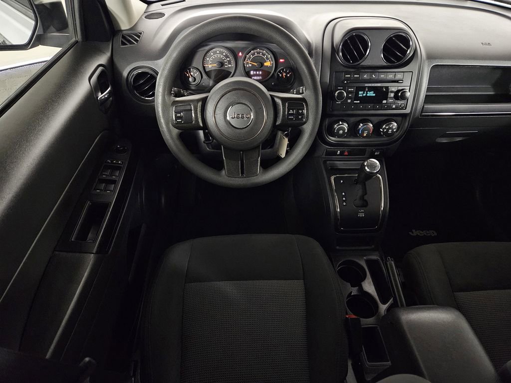 Used 2017 Jeep Patriot Sport w/ Power Value Group FWD image 8