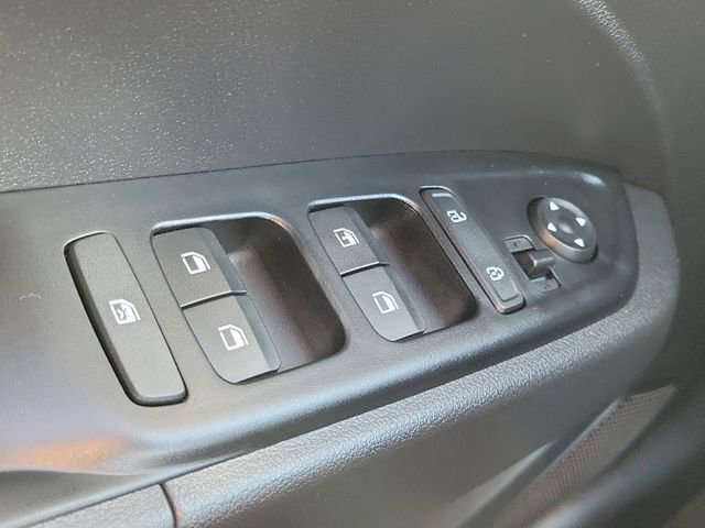 New 2026 Hyundai Venue SE FWD image 15