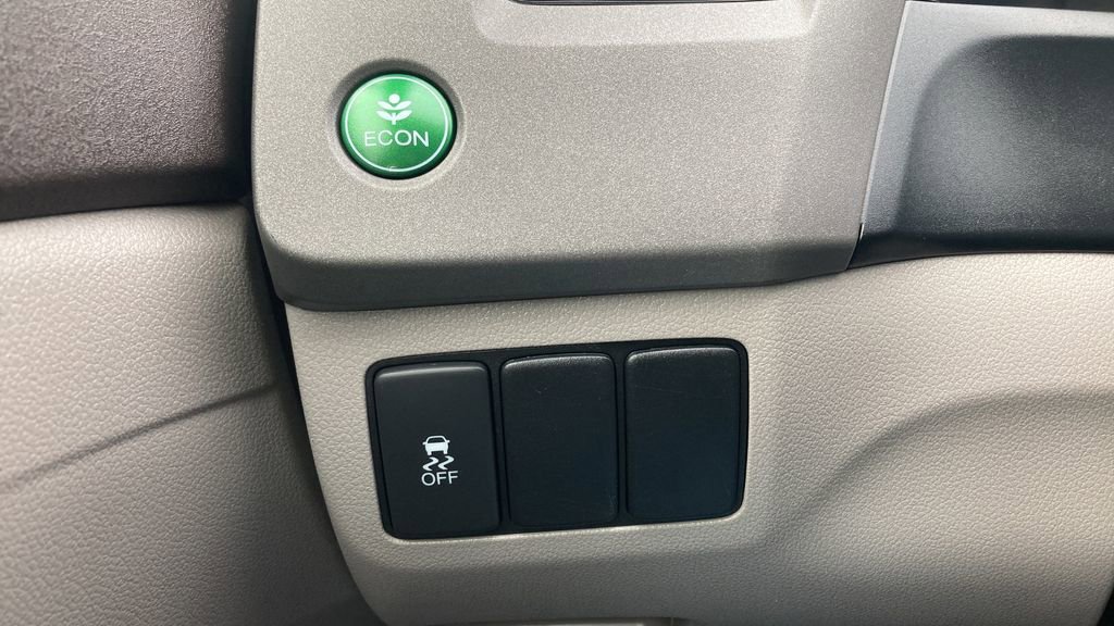 Used 2012 Honda Civic Hybrid Sedan image 12