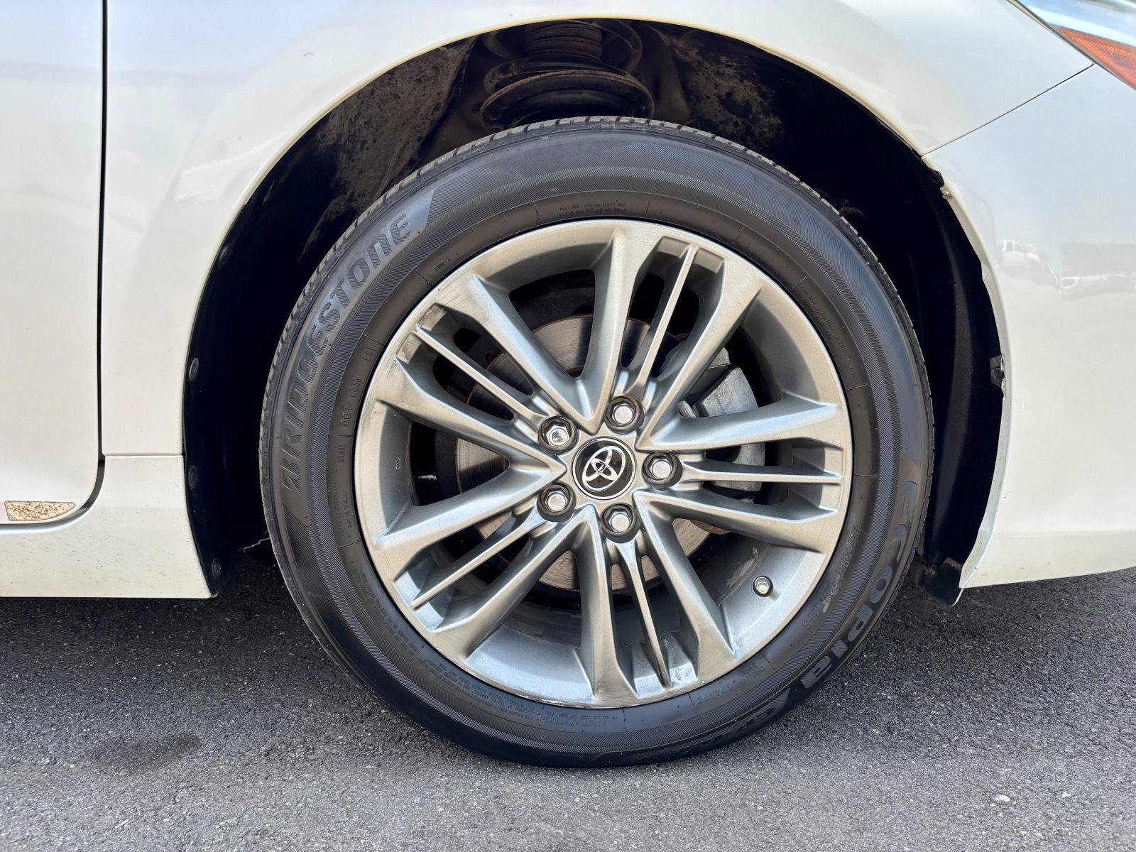Used 2017 Toyota Camry SE FWD image 17