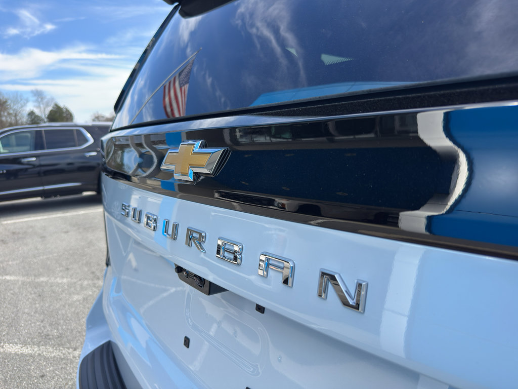 New 2026 Chevrolet Suburban High Country image 7