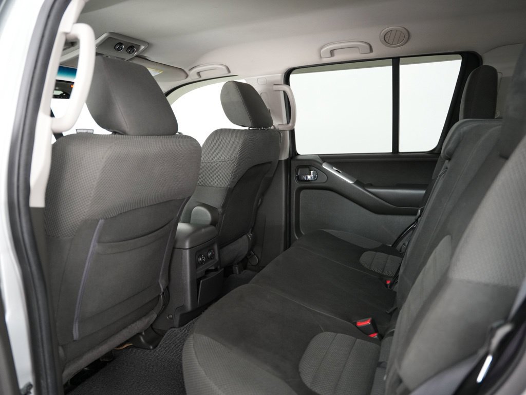 Used 2012 Nissan Pathfinder SV RWD image 36