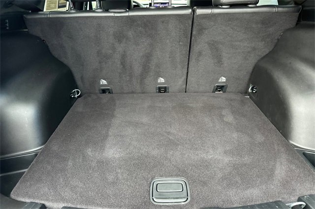 Used 2024 Jeep Compass Latitude w/ Convenience Group image 18