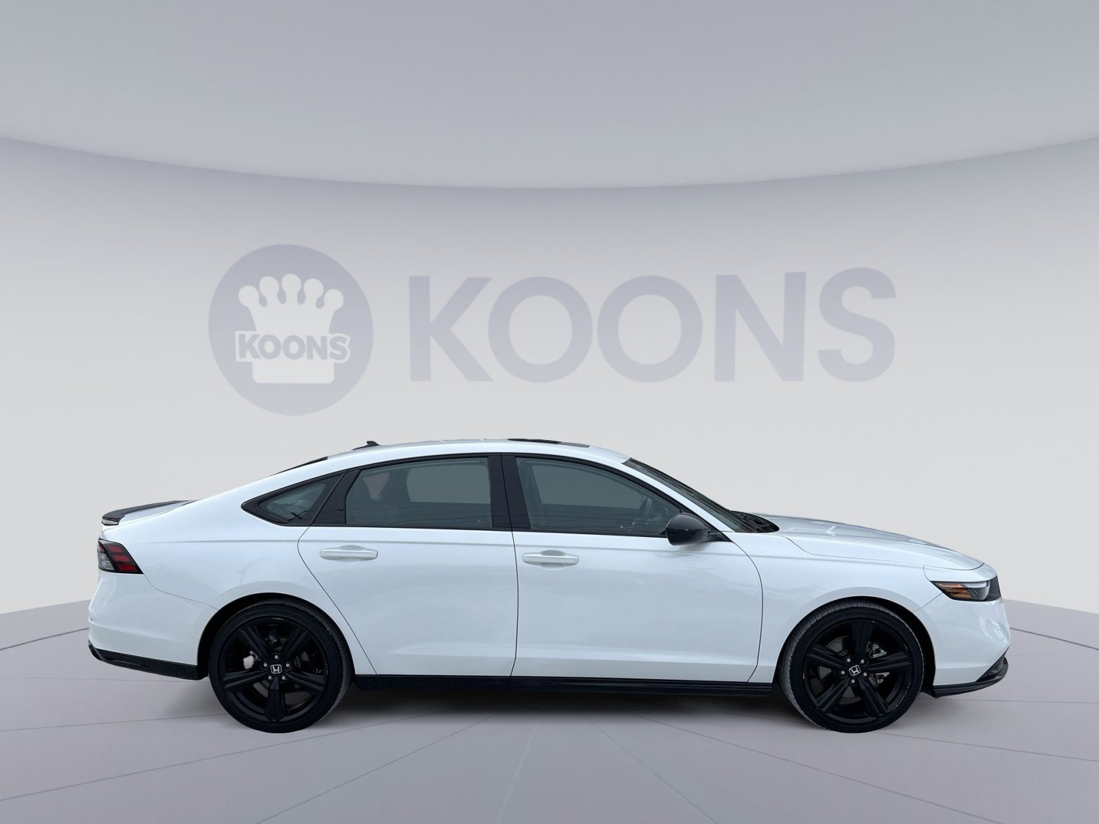 Used 2023 Honda Accord Sport image 8