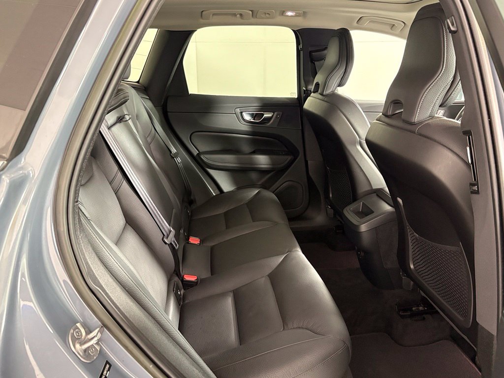 Used 2023 Volvo XC60 B5 Plus w/ Protection Package Premier FWD image 39