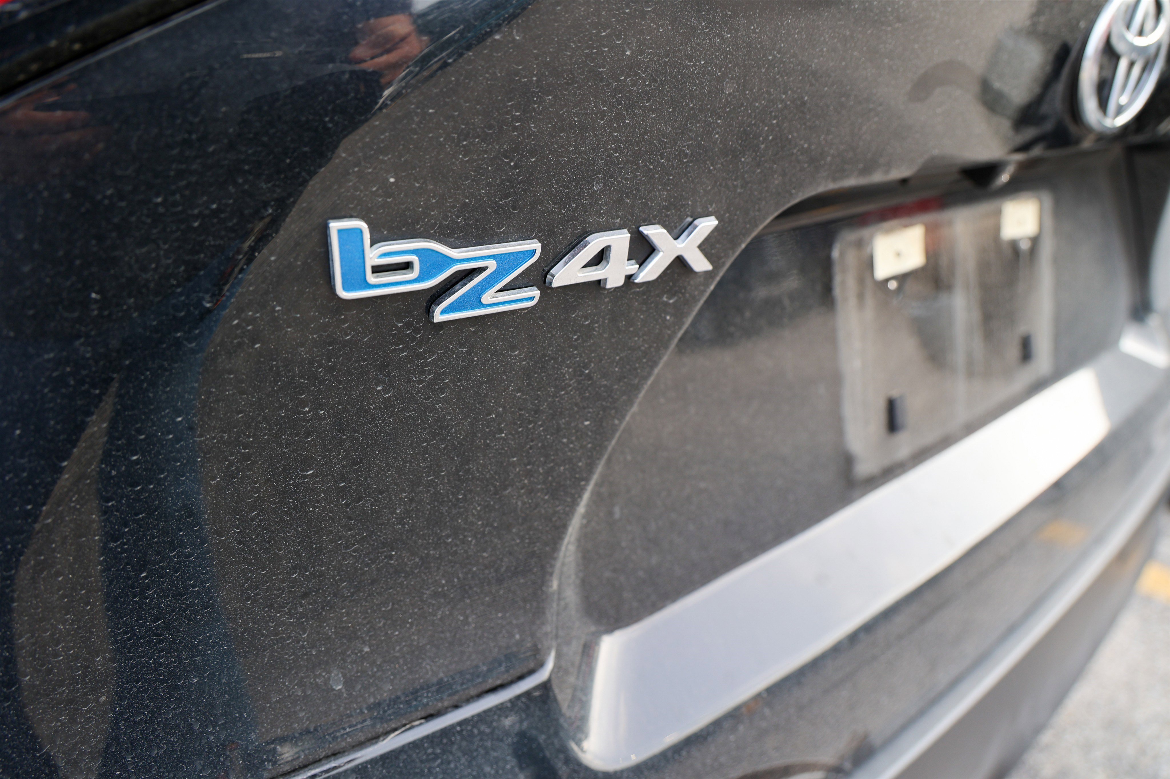 Used 2024 Toyota bZ4X FWD w/ Weather Package image 11