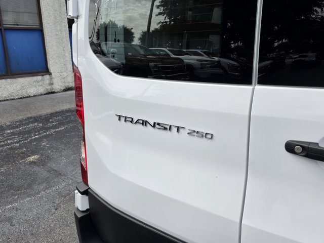 Used 2025 Ford Transit 250 Low Roof w/ Exterior Upgrade Package RWD image 6