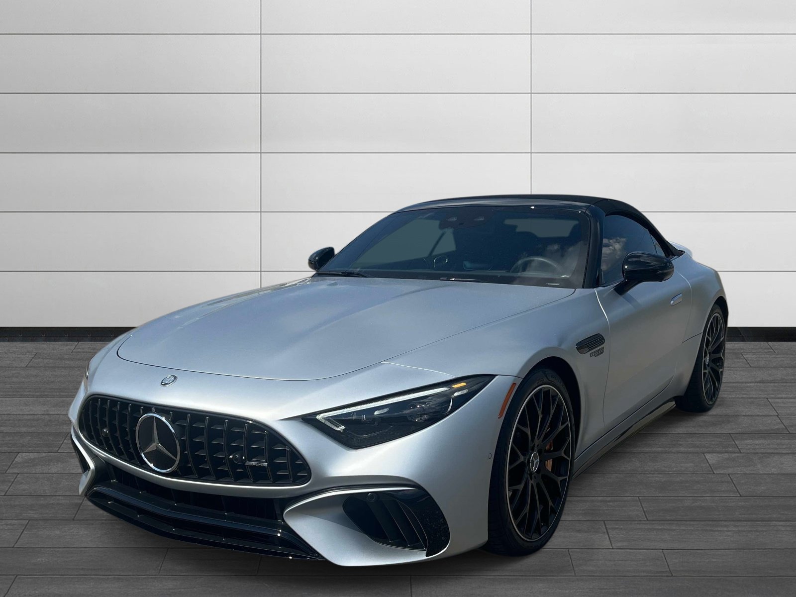 Certified 2025 Mercedes-Benz SL 63 AMG S e Performance 4MATIC image 7