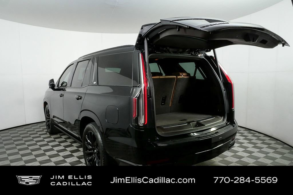 Used 2023 Cadillac Escalade Sport w/ LPO, ONYX Package image 36