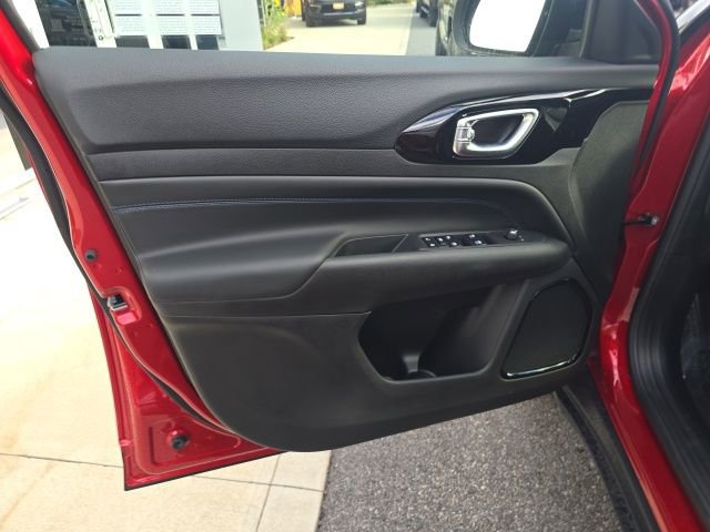 New 2026 Jeep Compass Limited image 10