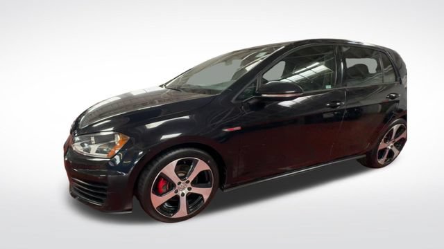 Used 2015 Volkswagen GTI SE FWD image 5