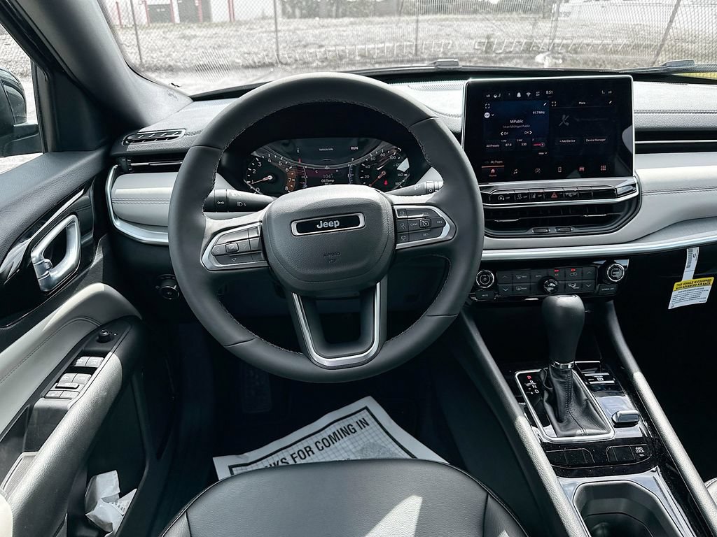 New 2026 Jeep Compass Limited AWD/4WD image 28