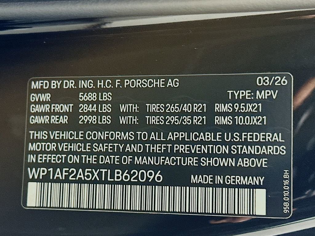 New 2026 Porsche Macan GTS AWD/4WD image 35