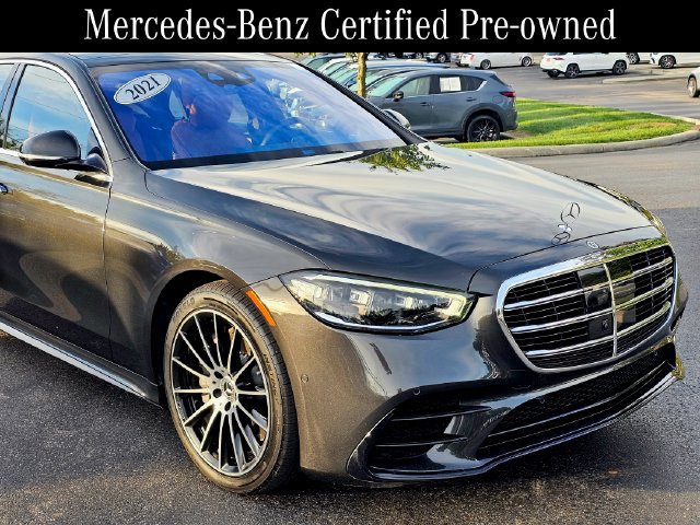 Certified 2021 Mercedes-Benz S 580 4MATIC Sedan w/ AMG Line image 2