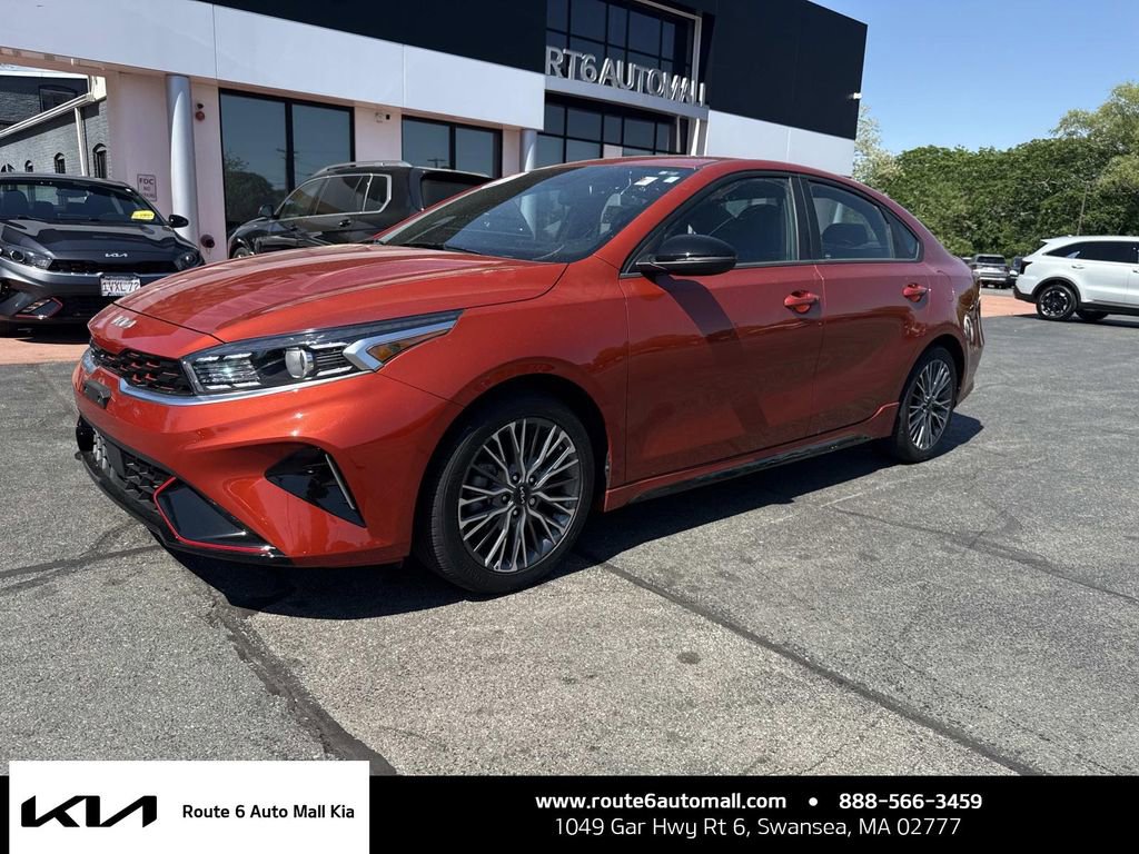 Used 2023 Kia Forte GT-Line w/ GT-Line Premium Package FWD image 1
