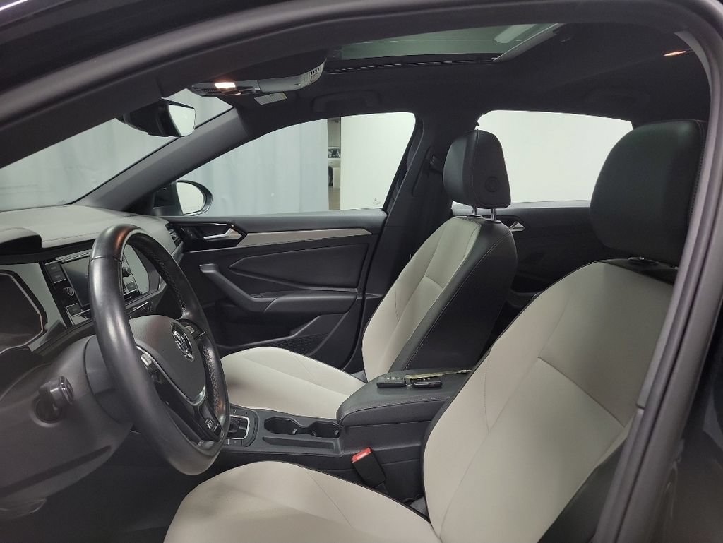 Used 2021 Volkswagen Jetta R-Line FWD image 12