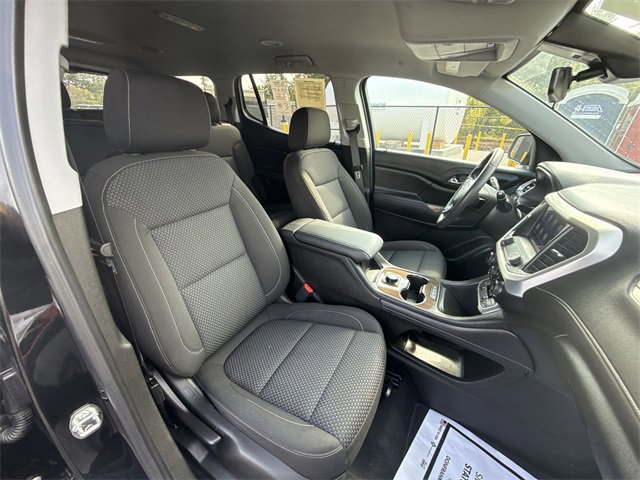 Used 2023 GMC Acadia SLE image 24