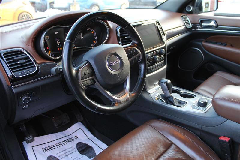 Used 2021 Jeep Grand Cherokee Overland image 19