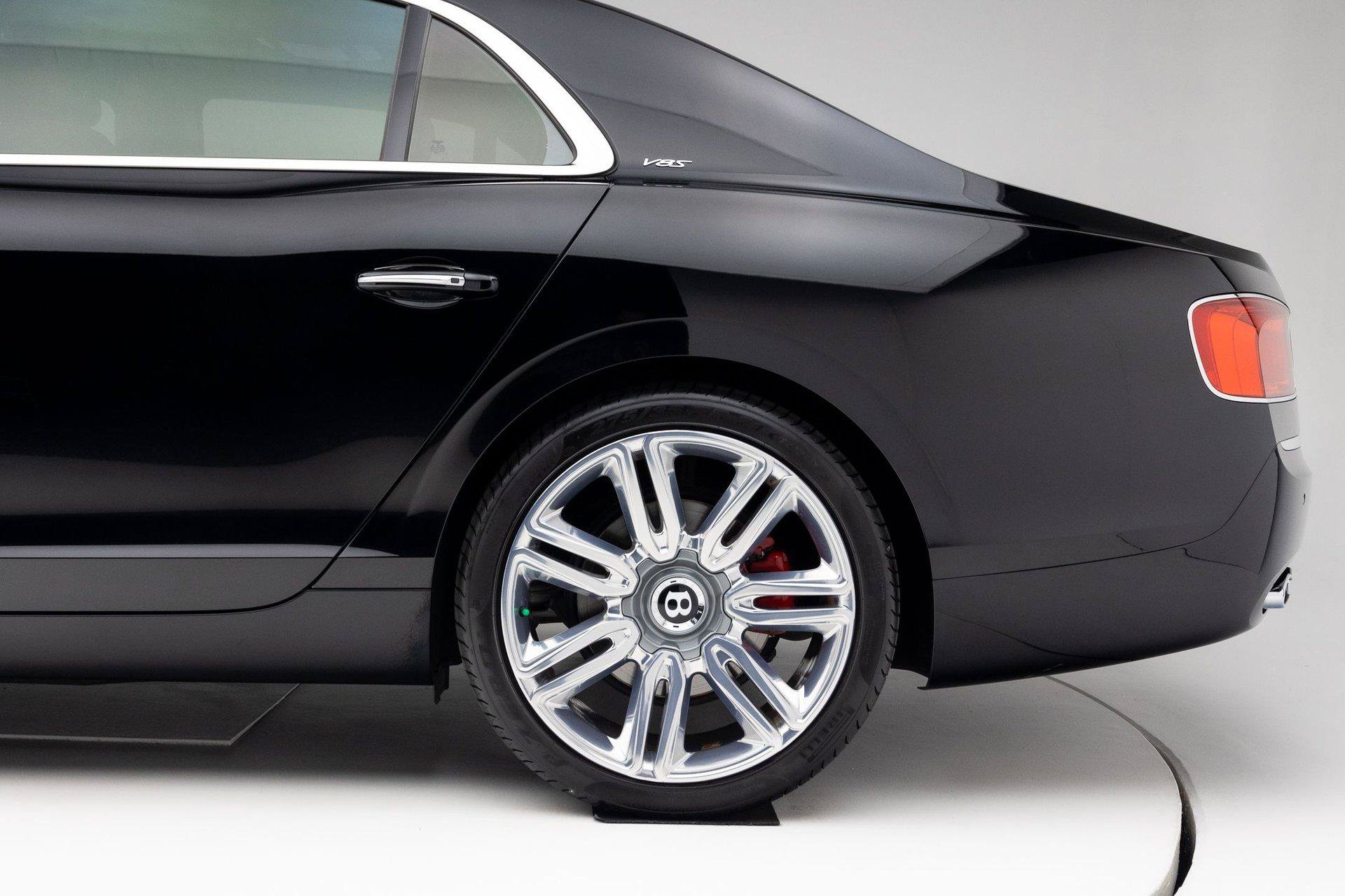 Used 2018 Bentley Flying Spur S V8 AWD/4WD image 29