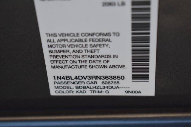 Used 2024 Nissan Altima 2.5 SV FWD image 38